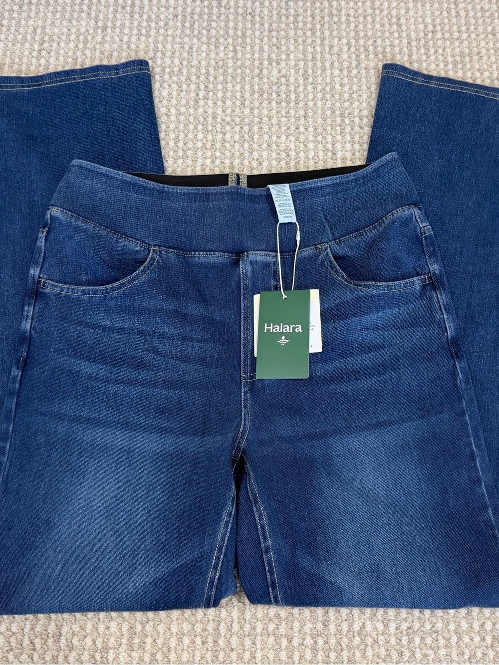 Halara Flex Mid Rise Pockets Bootcut Jeans Medium Wash Size Medium Soft NEW